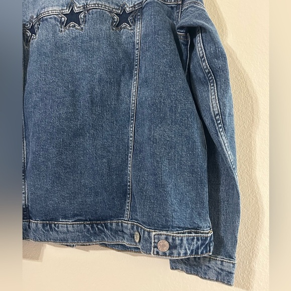 NWT Rails Grove Denim Boyfriend Trucker Jacket Women's Size Medium Blue Starry - Picture 6 of 14